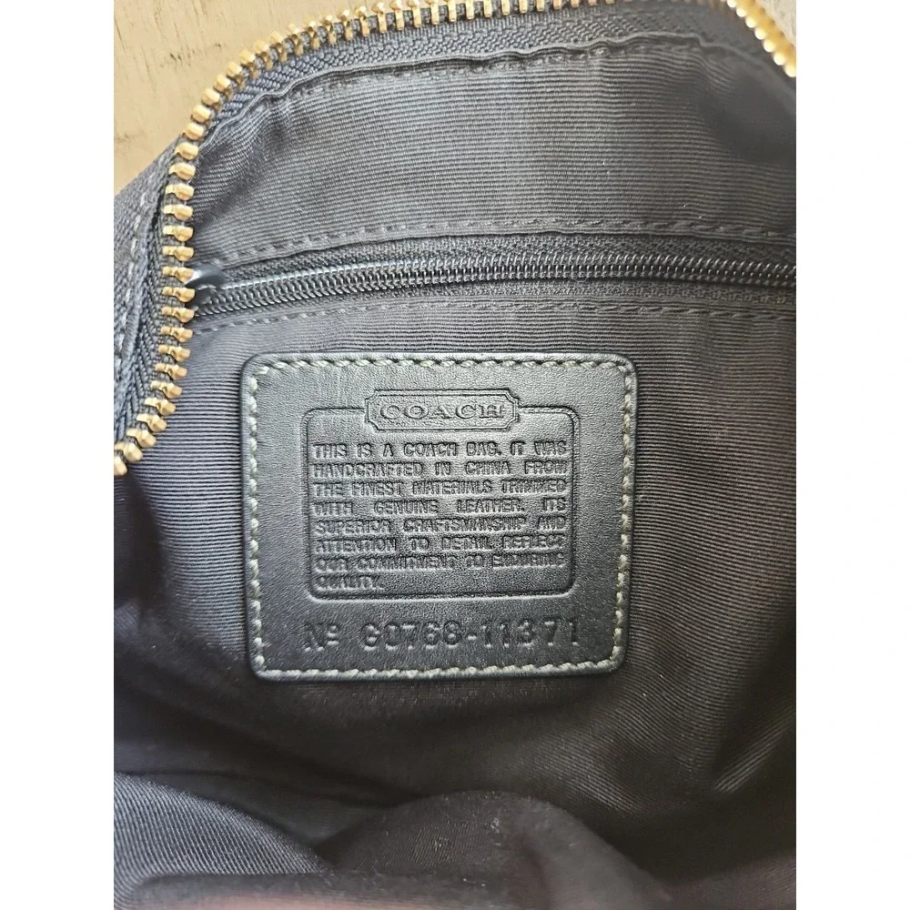 Coach Hobo Bag 11371 Black On Black Jaquard Leather Y2K Crescent C Logo Brass - Picture 8 of 16